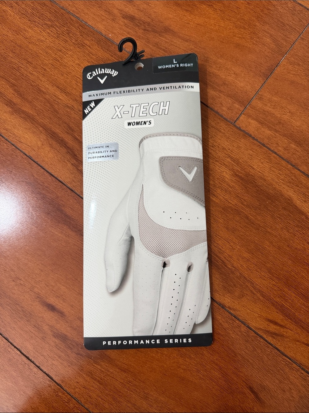 Callaway X-TECH Women's Golf Glove in Light Gray and White (right glove)
